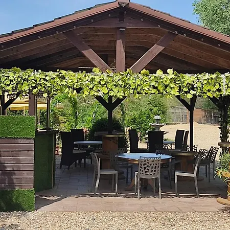 Csereerdo Szive Vendeghaz Lägenhet